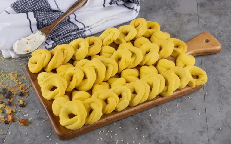 MILK BISCUIT