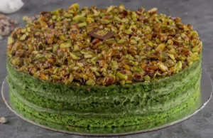 PISTACHIO BRULEE CAKE
