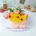Mango Puree Cake With Flower