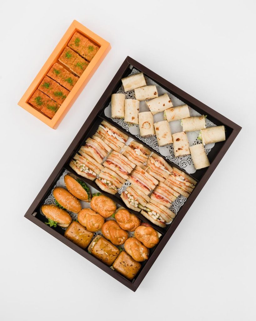 Mix Sandwich Box And Basbousa Qestha Box