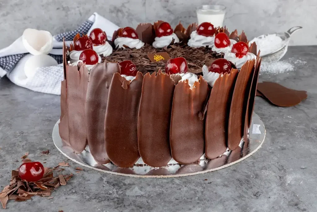 BLACK FOREST CAKE