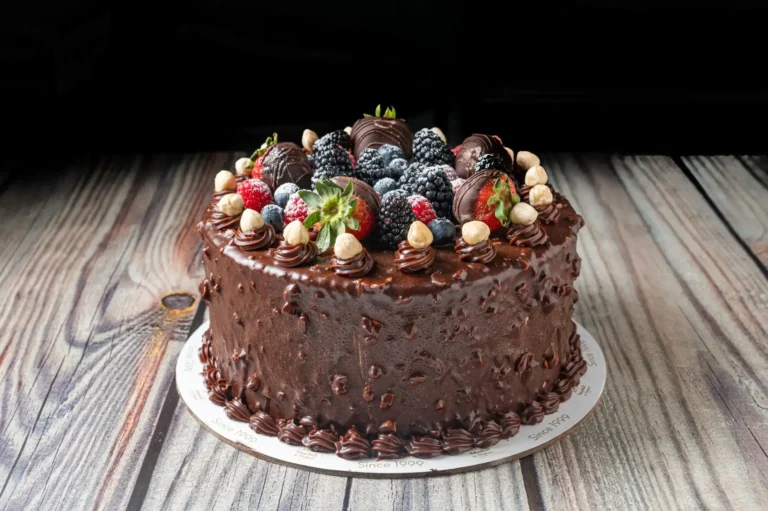 ROCHE CAKE
