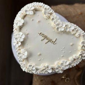 Heart Floral 'Engaged' Cake